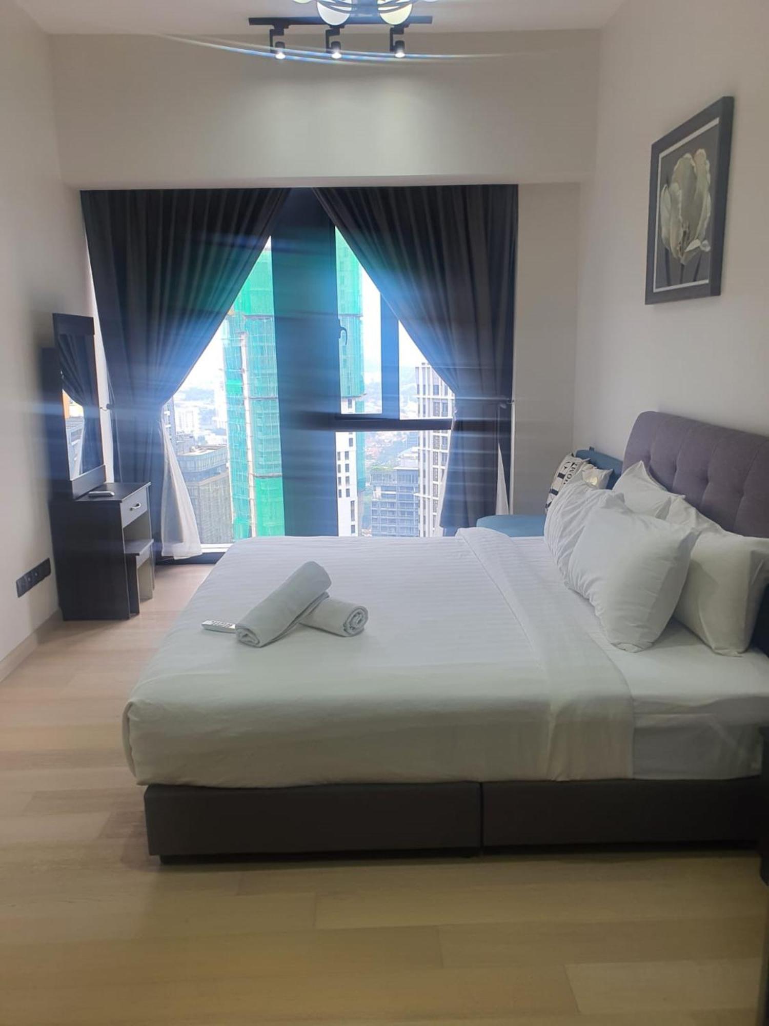 Klcc Beyond Hospitality Suites Star 쿠알라룸푸르 외부 사진